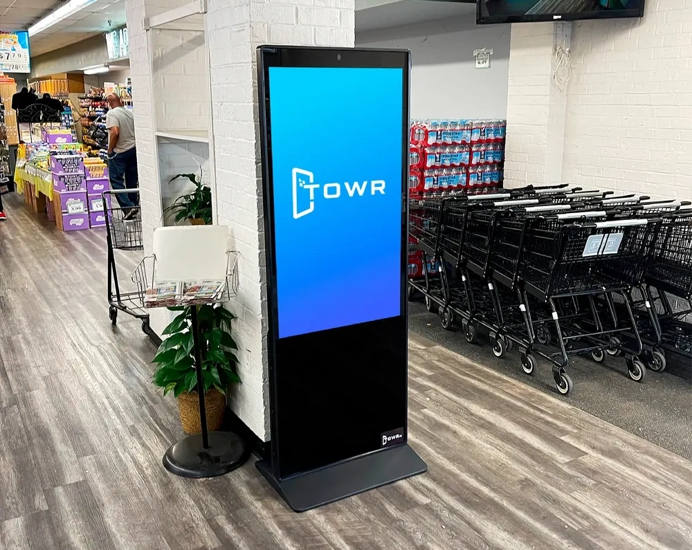 digital signage in grocery store